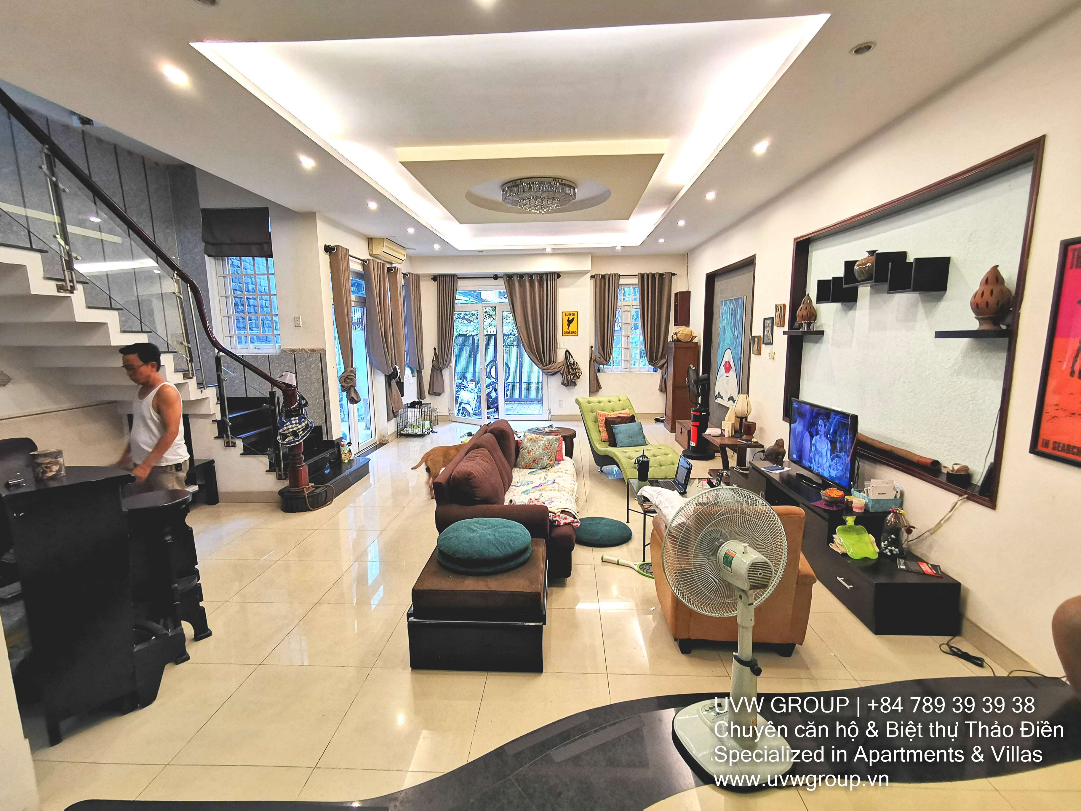 4-bedroom villa for rent in Thao Dien with 160m², basic furnished