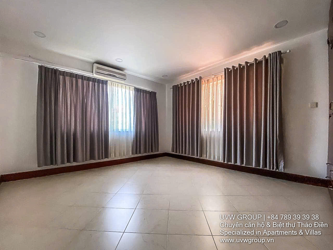 Unfurnished 4-bedroom villa with pool and garden in Binh An, near Tran Nao