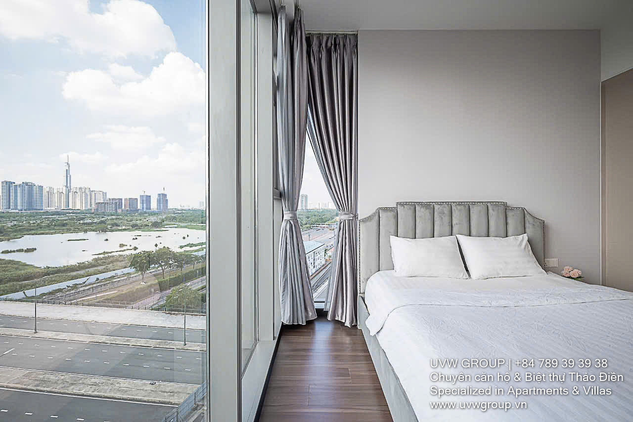 Empire City luxury 2-bedroom apartment for rent in Ho Chi Minh City