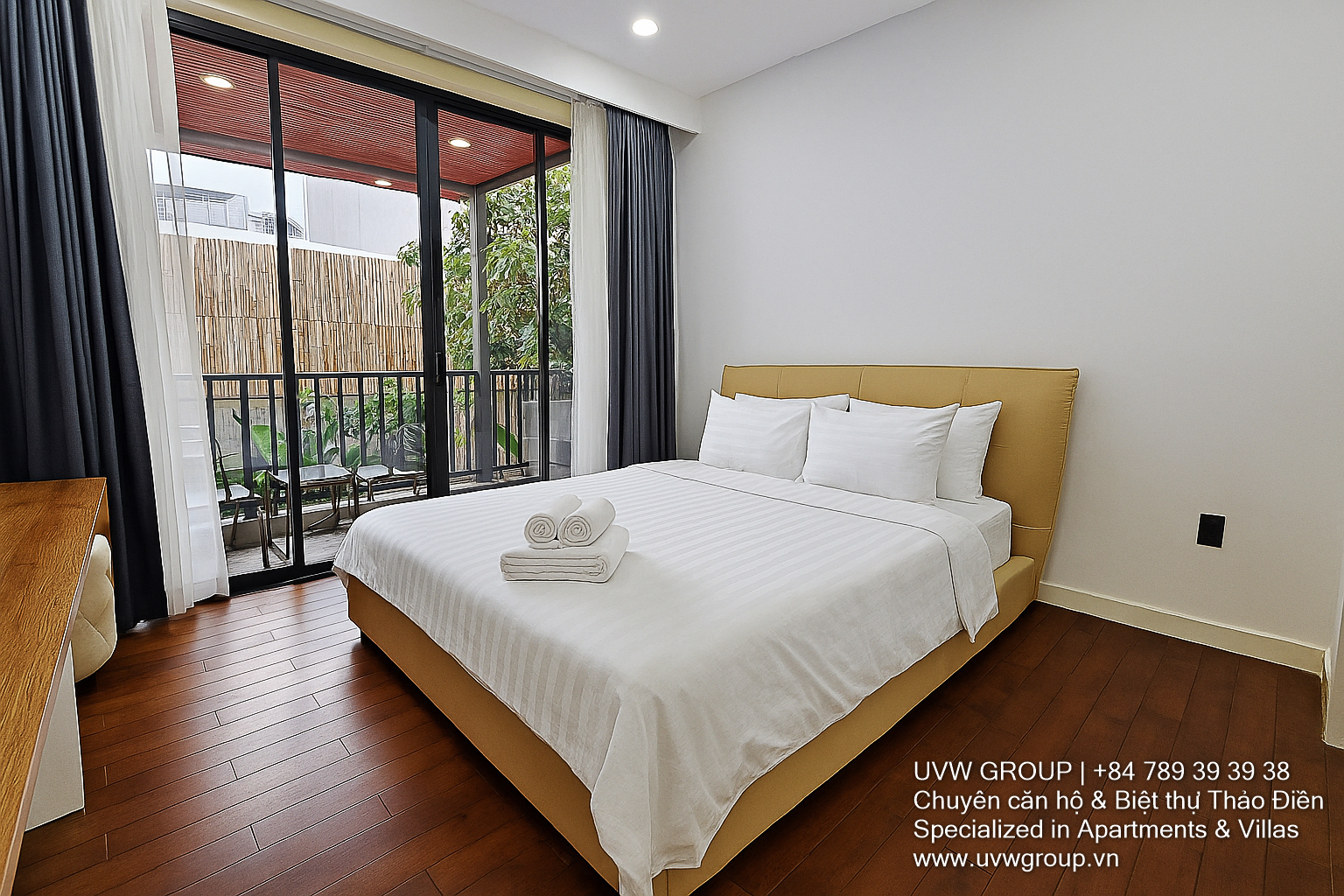 Luxury 4-bedroom villa for short-term rent on Nguyen U Di Street with pool, garden, BBQ