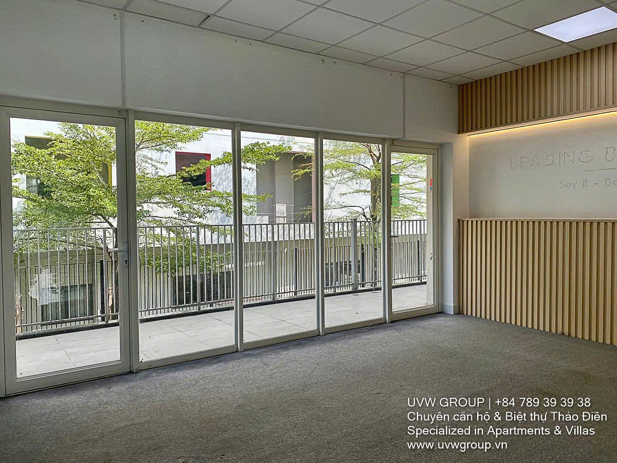 Shophouse for rent in Saritown, B2 Street, fully finished 550m², ideal for office or retail