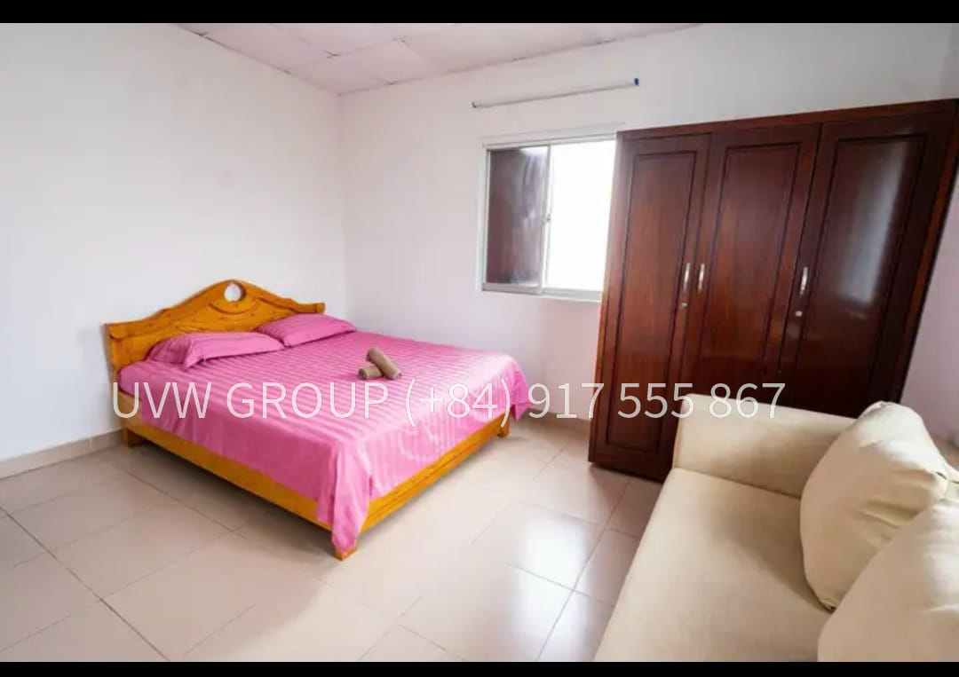 Luxury villa for rent in Thao Dien District 2 – 9 bedrooms, 10 bathrooms, 400m² land, garden, private swimming pool, fully furnished
