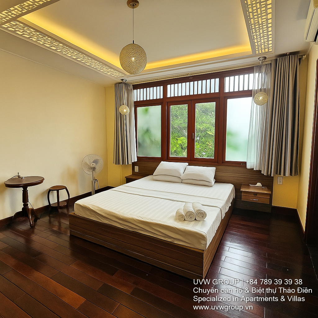 5-bedroom luxury villa with indoor pool and karaoke lounge for rent in District 7, HCMC