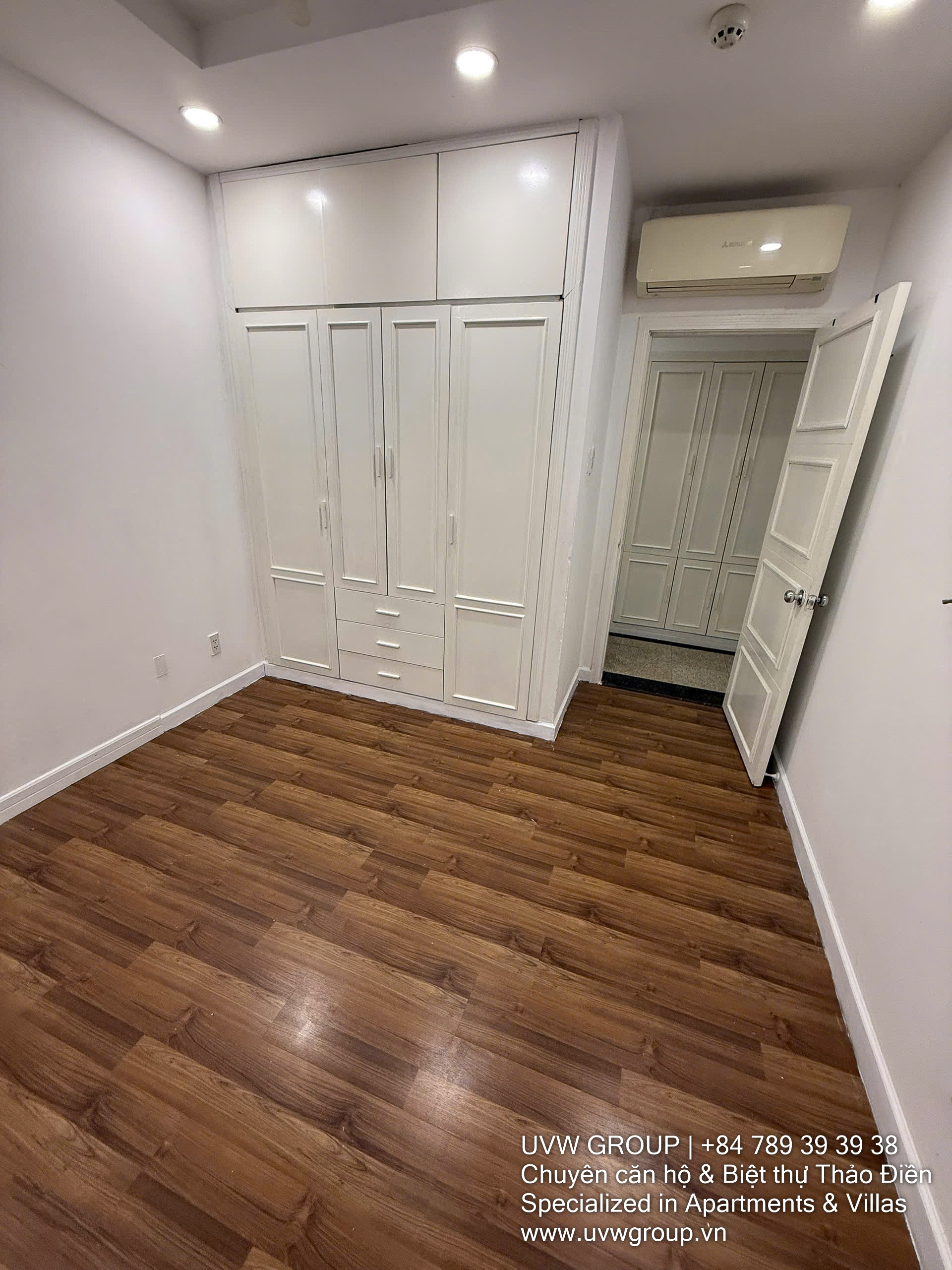 Hoang Anh Gia Lai apartment for sale in Thao Dien – Unit C2-05, 157m², 4 bedrooms, 3 bathrooms, pink book, basic furnishing