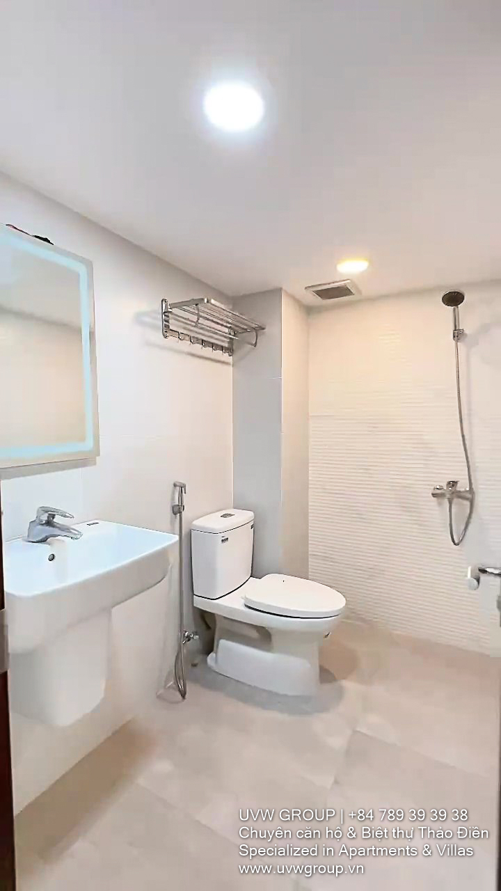 Luxury house for sale at 476 Truong Chinh Street, District 12 – 80m², 3 bedrooms, 4 levels, pink book
