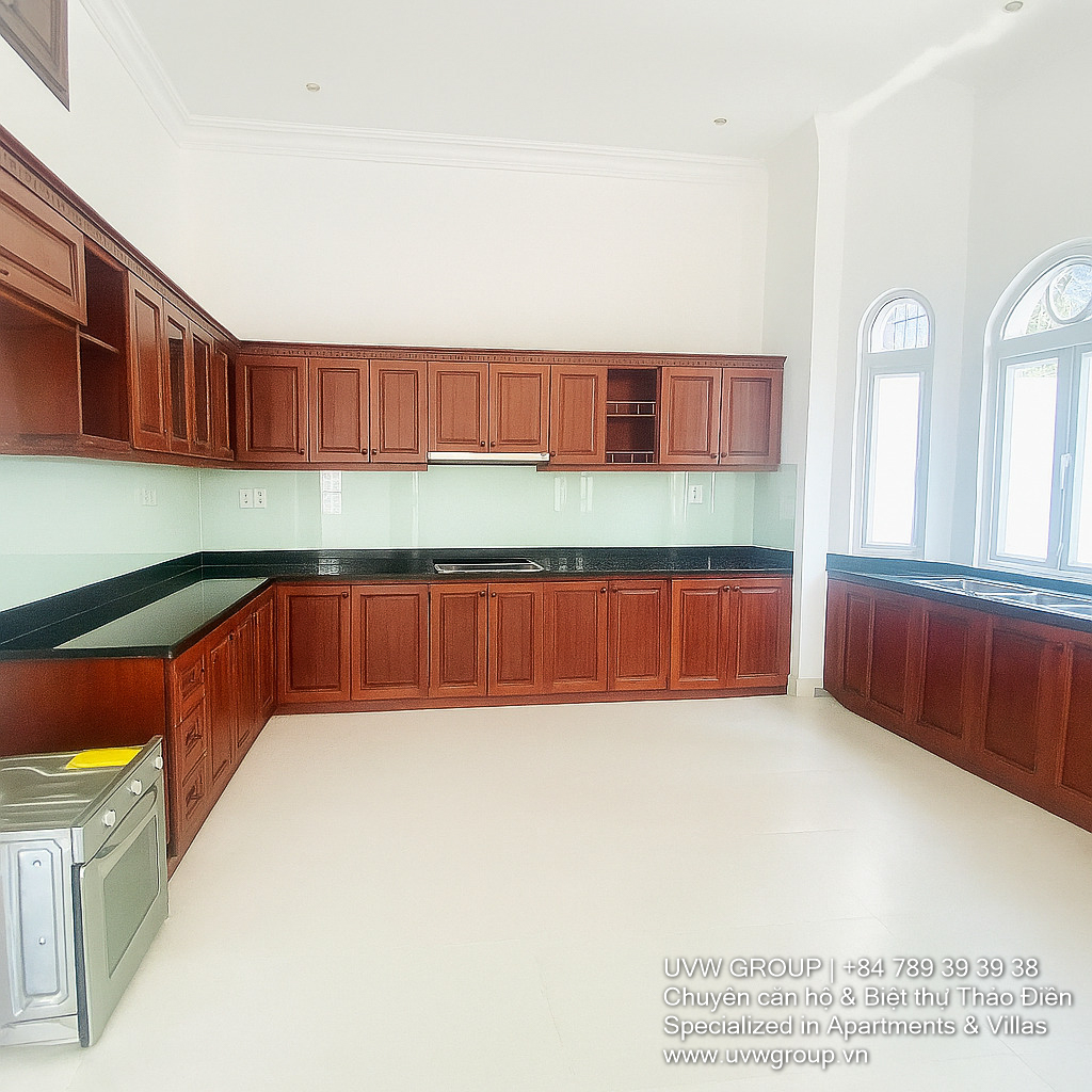 Luxury 6-bedroom villa in Thao Dien with private pool and garden – for rent $5,500/month