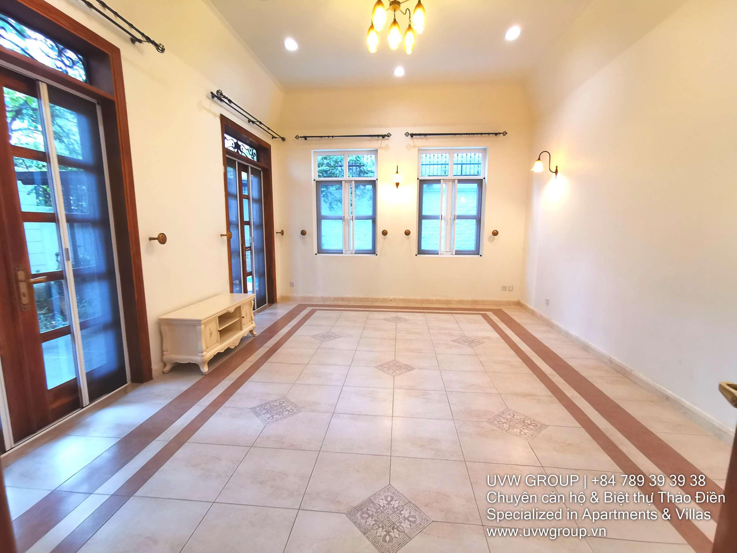 Villa for rent in Thao Dien – 4BR, pool, garden, 300sqm