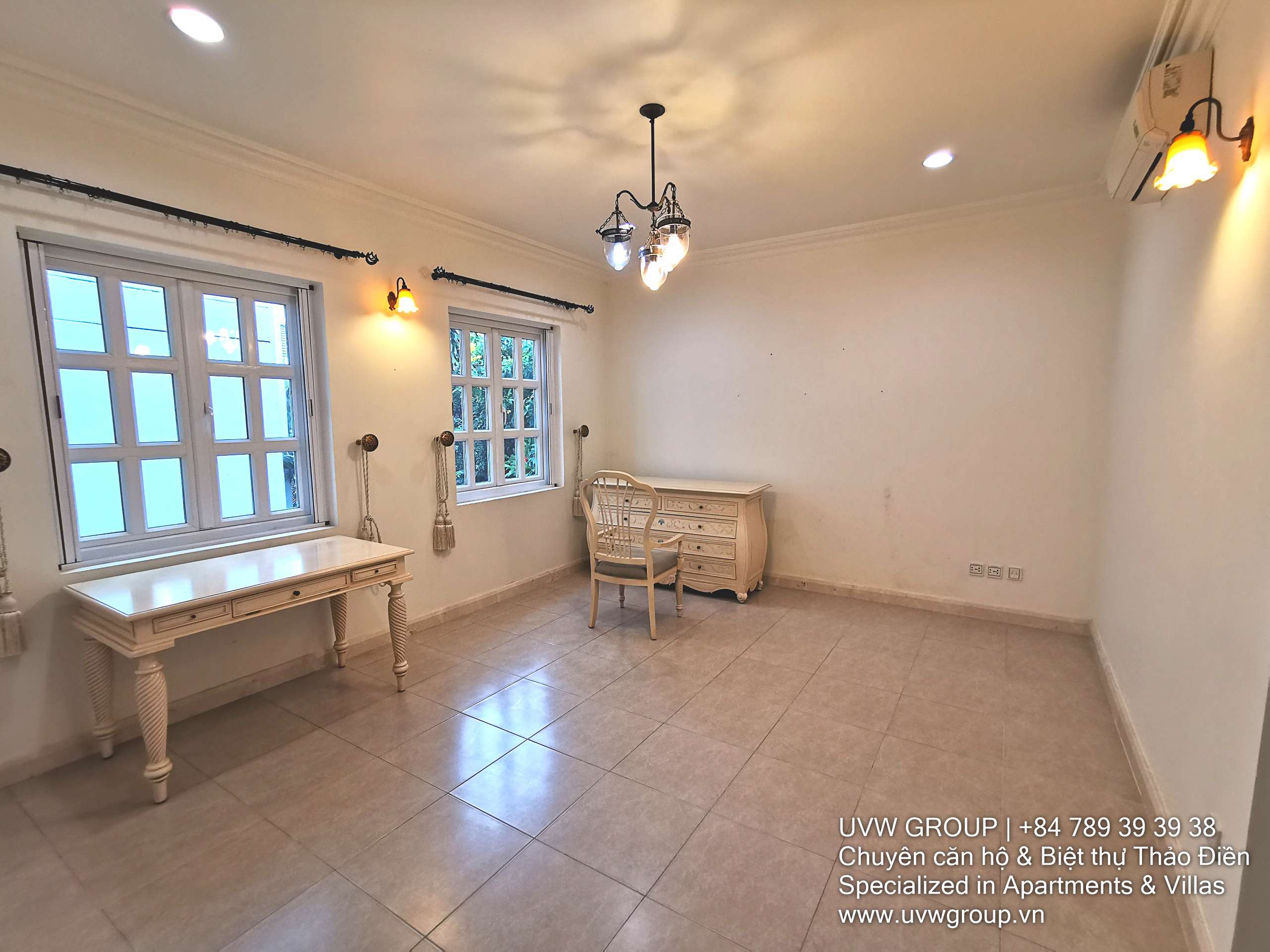 Villa for rent in Thao Dien – 4BR, pool, garden, 300sqm
