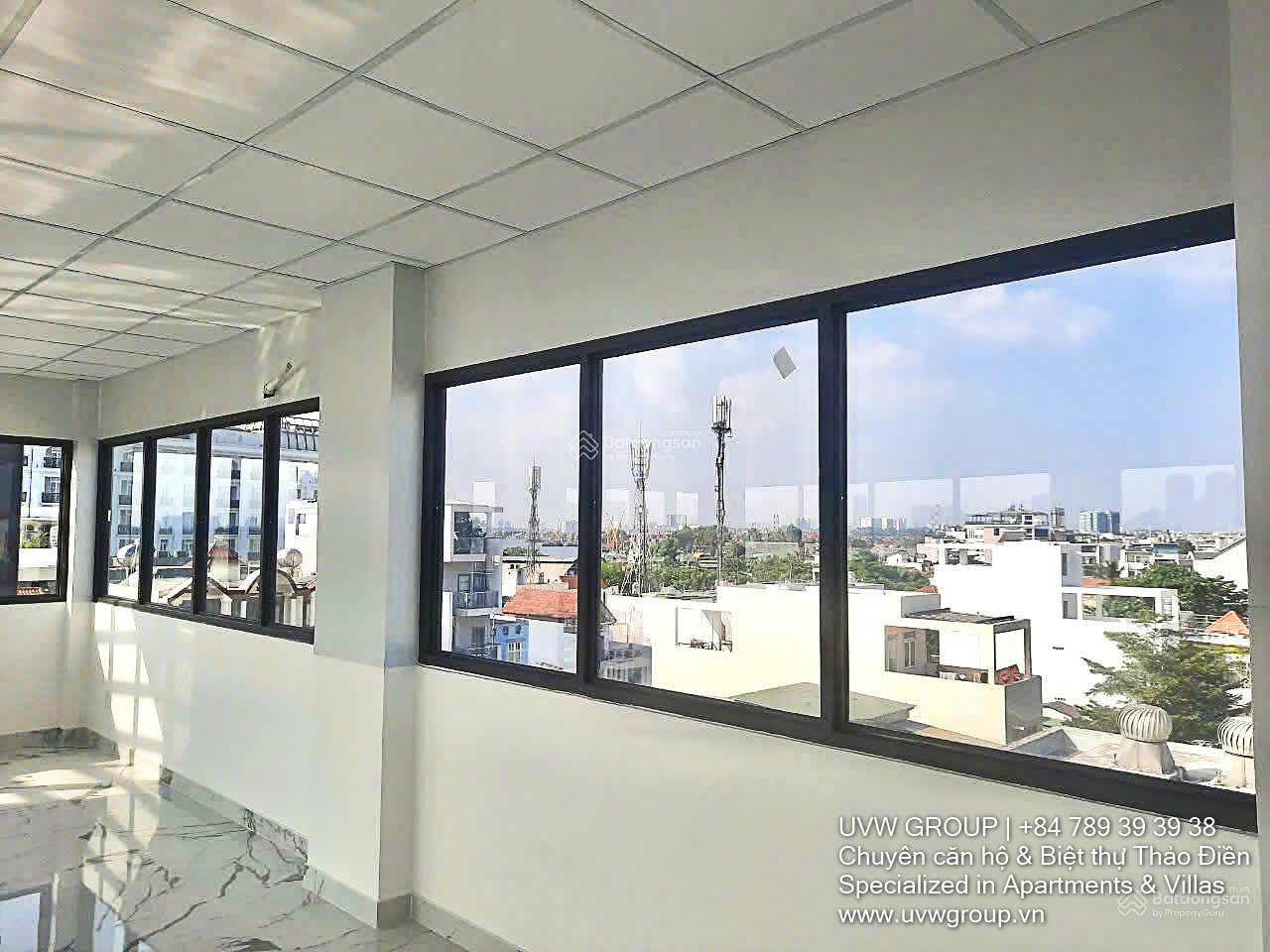Office building for sale in An Phu District 2 – 6 floors, basement, glass facade, 1,100m² usable space, income $5,000/month