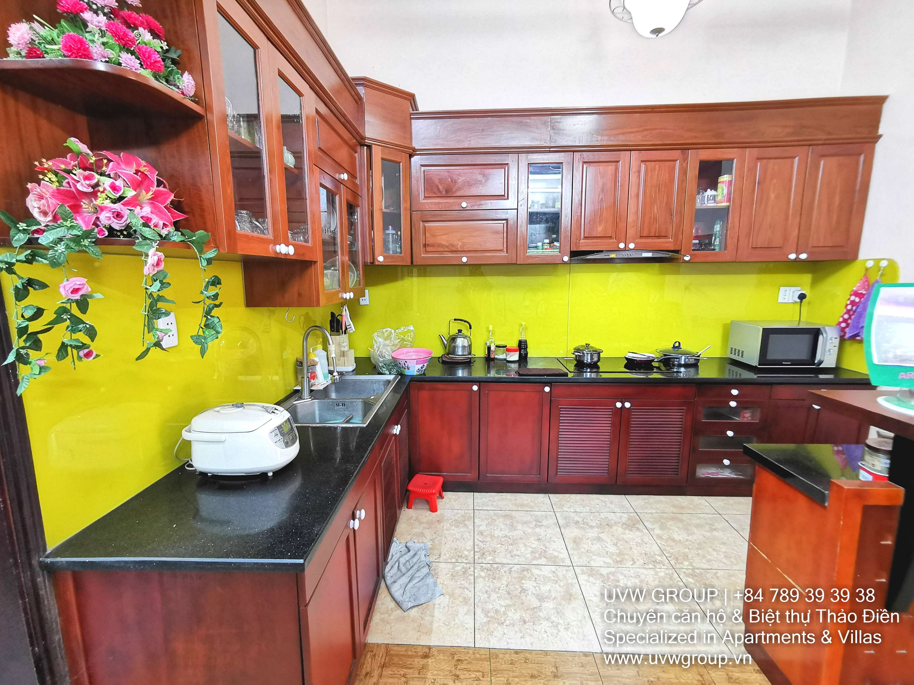 Fully furnished 4-bedroom house for rent in Thao Dien with 200m² area
