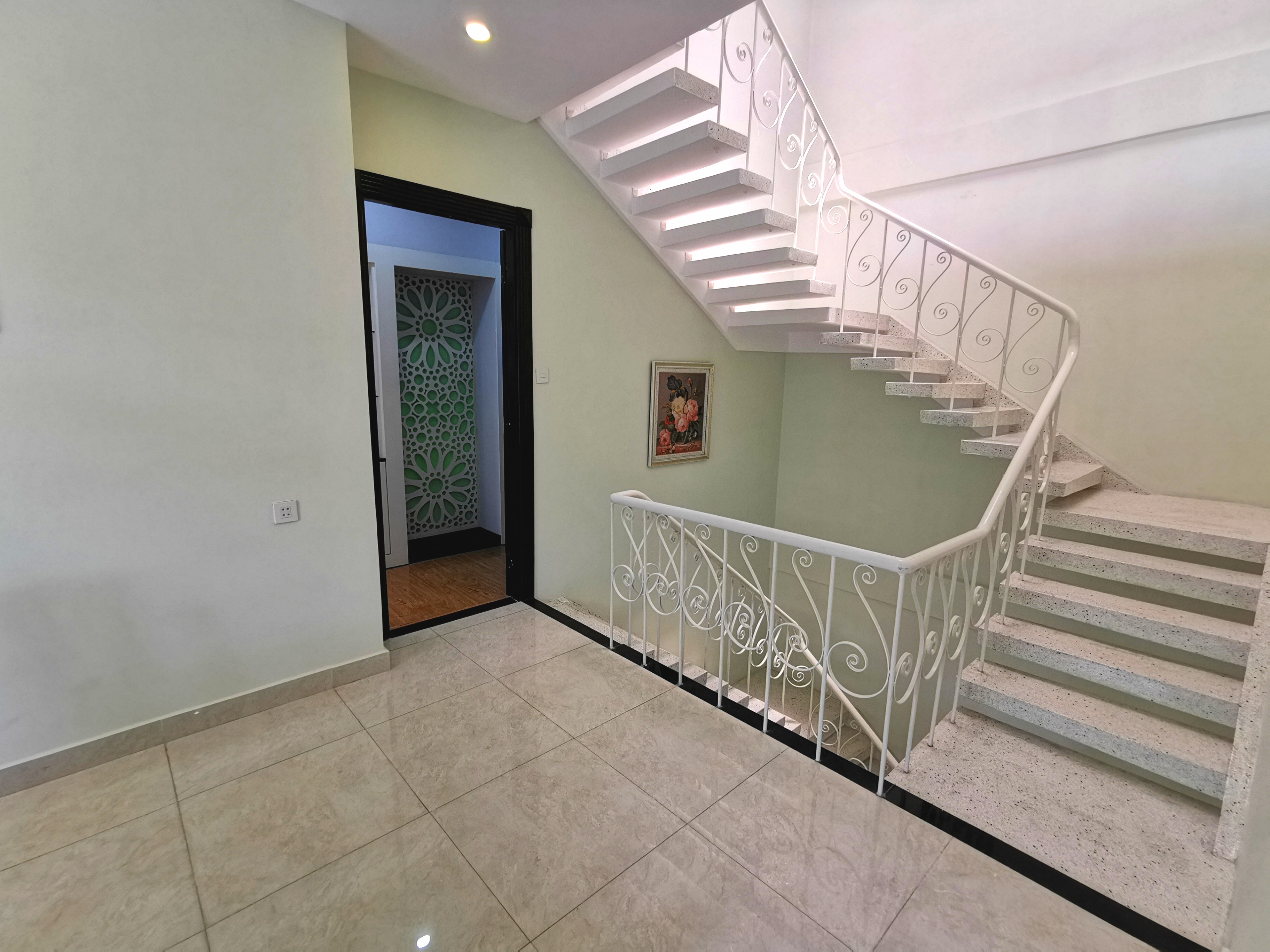 Luxury furnished 3-bedroom house for rent in Thao Dien, 88m²