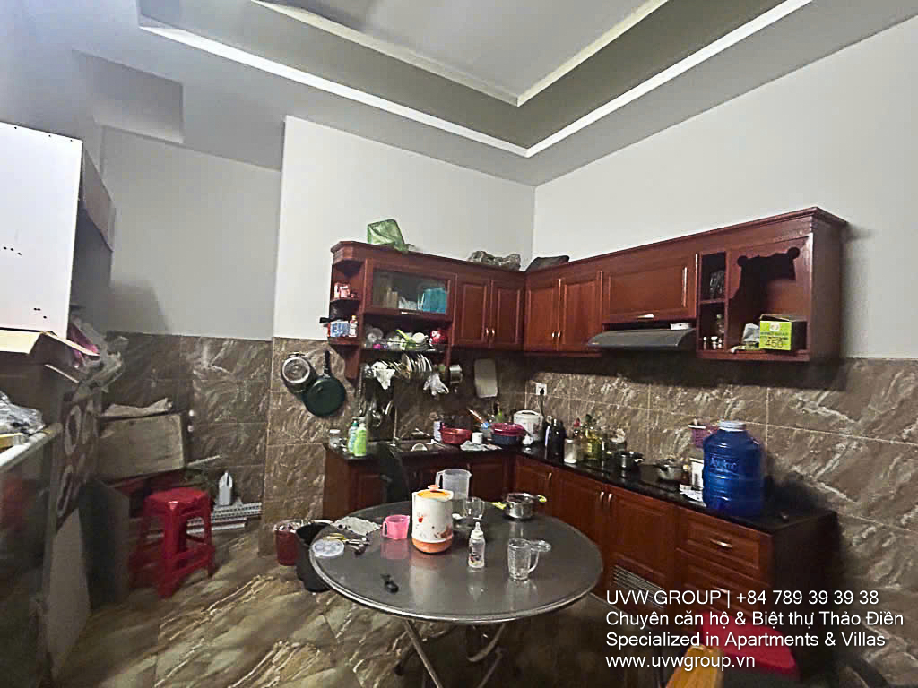 5-bedroom house for sale on Tan Ky Tan Quy Street, Binh Hung Hoa, Binh Tan District – 96m², ground + 3 floors, pink book