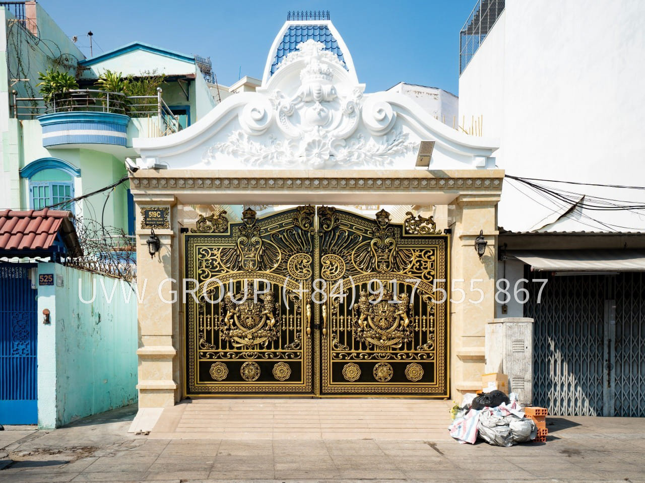 Luxury house for sale on Ben Phu Lam Street, District 6, with gold interiors and private pool
