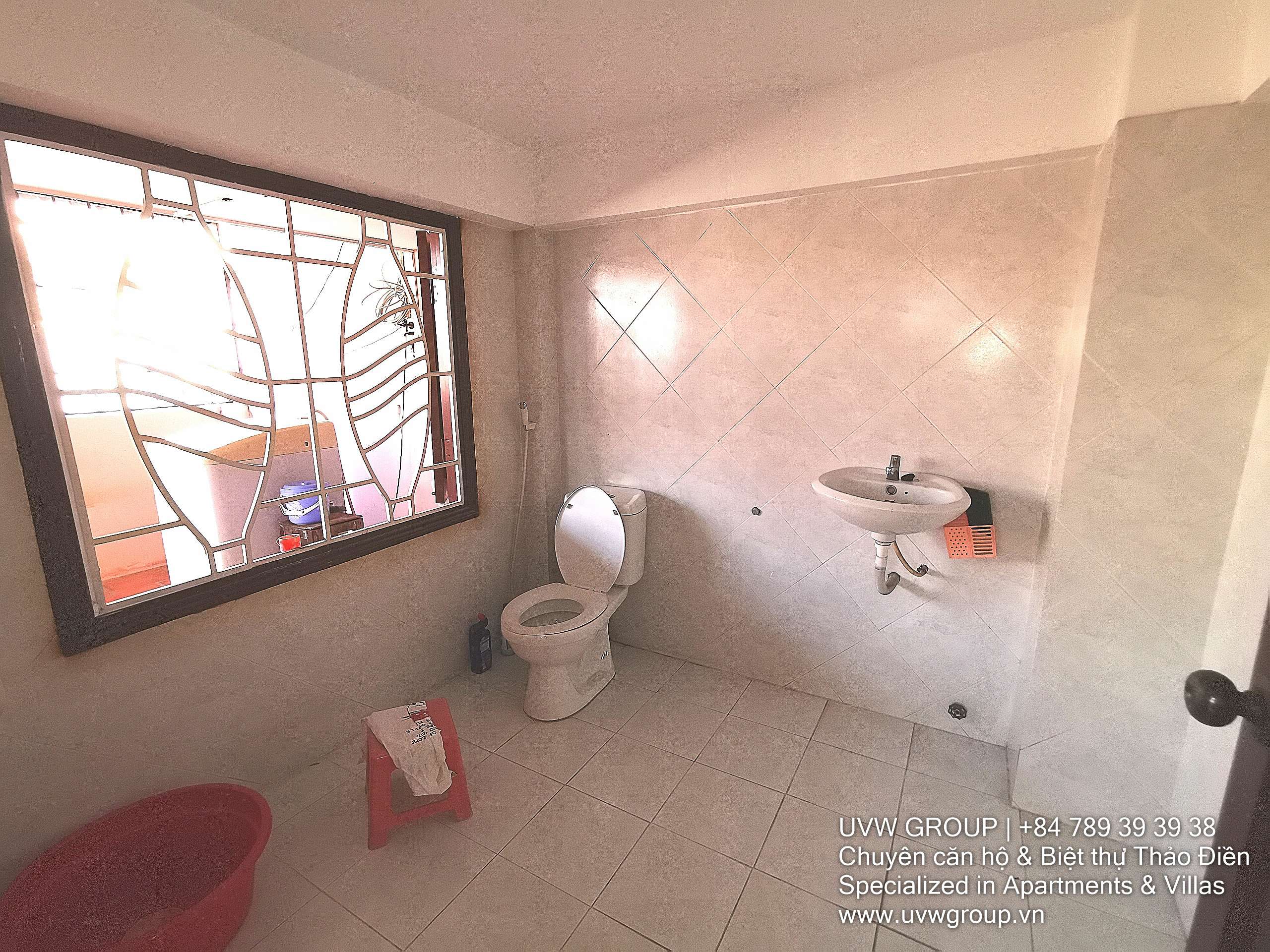 Fully furnished 4-bedroom house for rent in Thao Dien with 200m² area