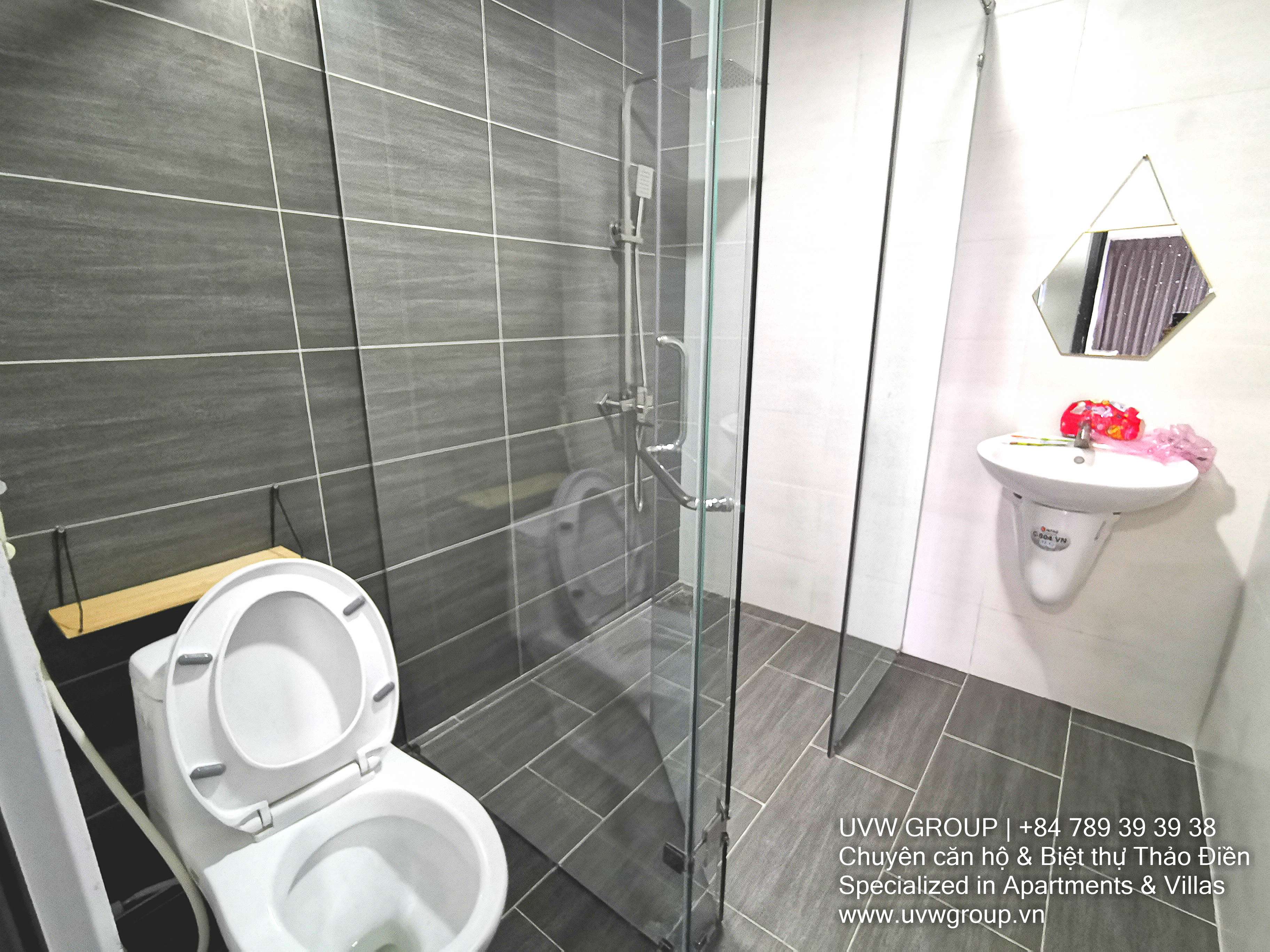 Basic furnished 2-bedroom house for rent in An Phu, 100m²