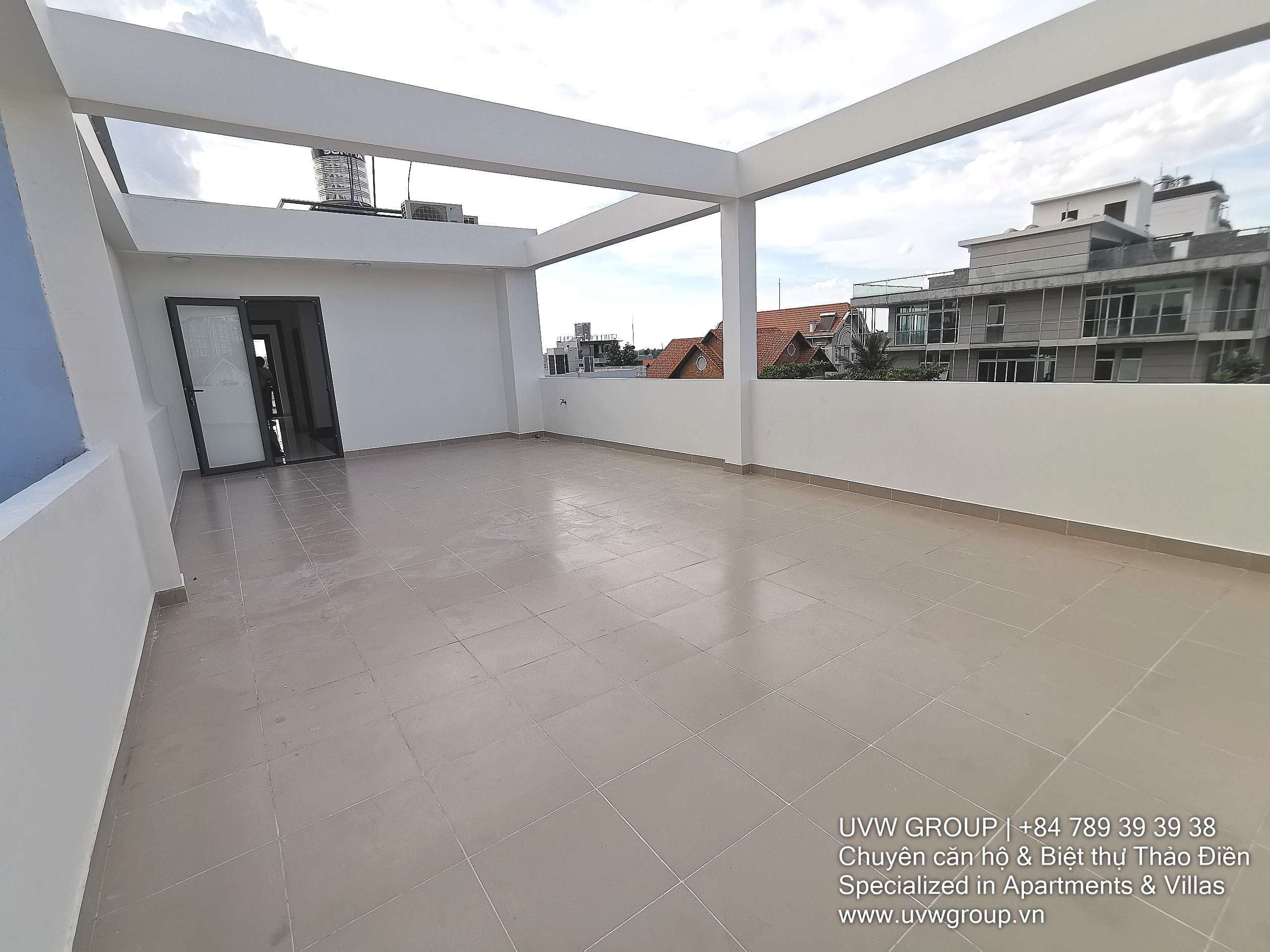Spacious 4-bedroom house with rooftop for rent in Thao Dien, 100m², unfurnished