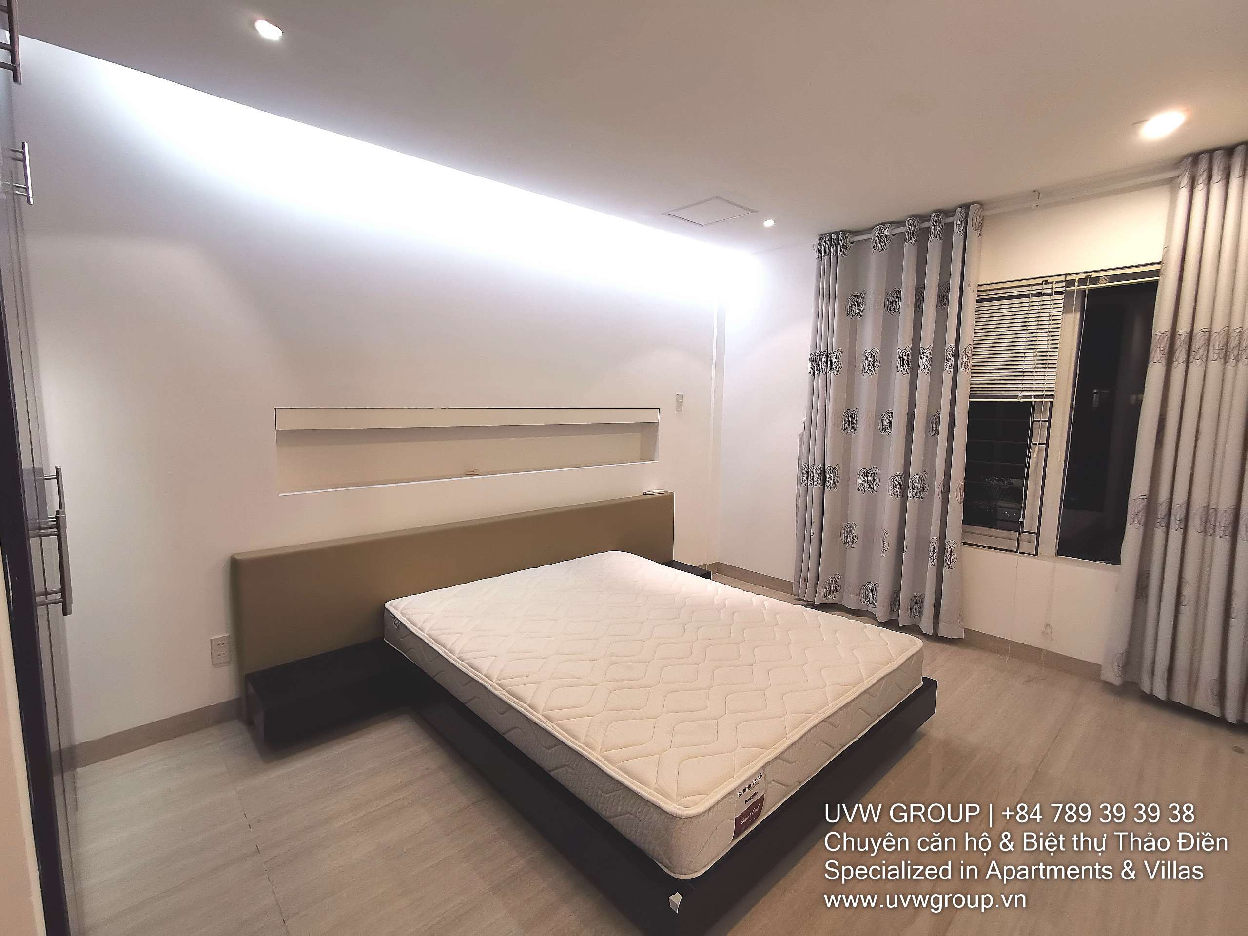 4-bedroom house for rent in Thao Dien with swimming pool and 200m²