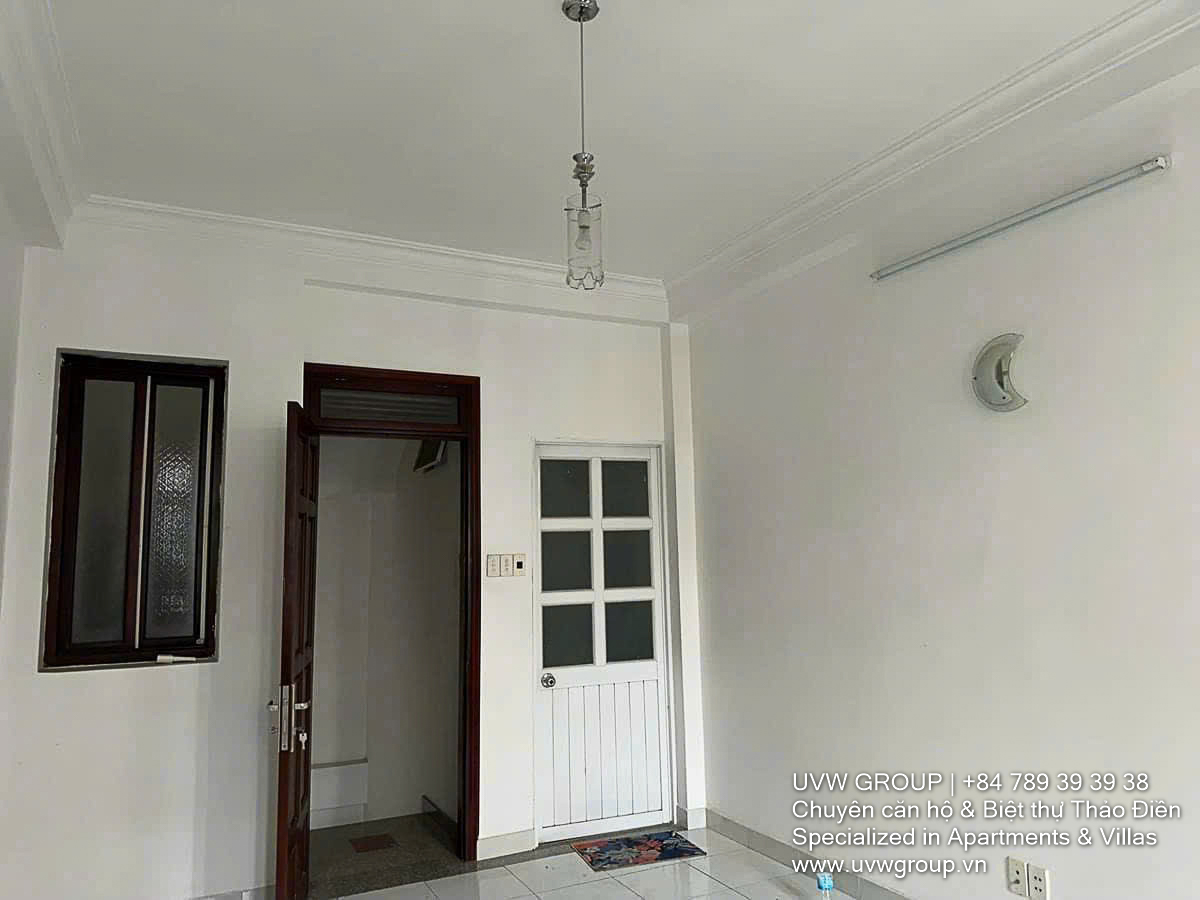 Affordable 3-bedroom house for rent in Thao Dien, District 2