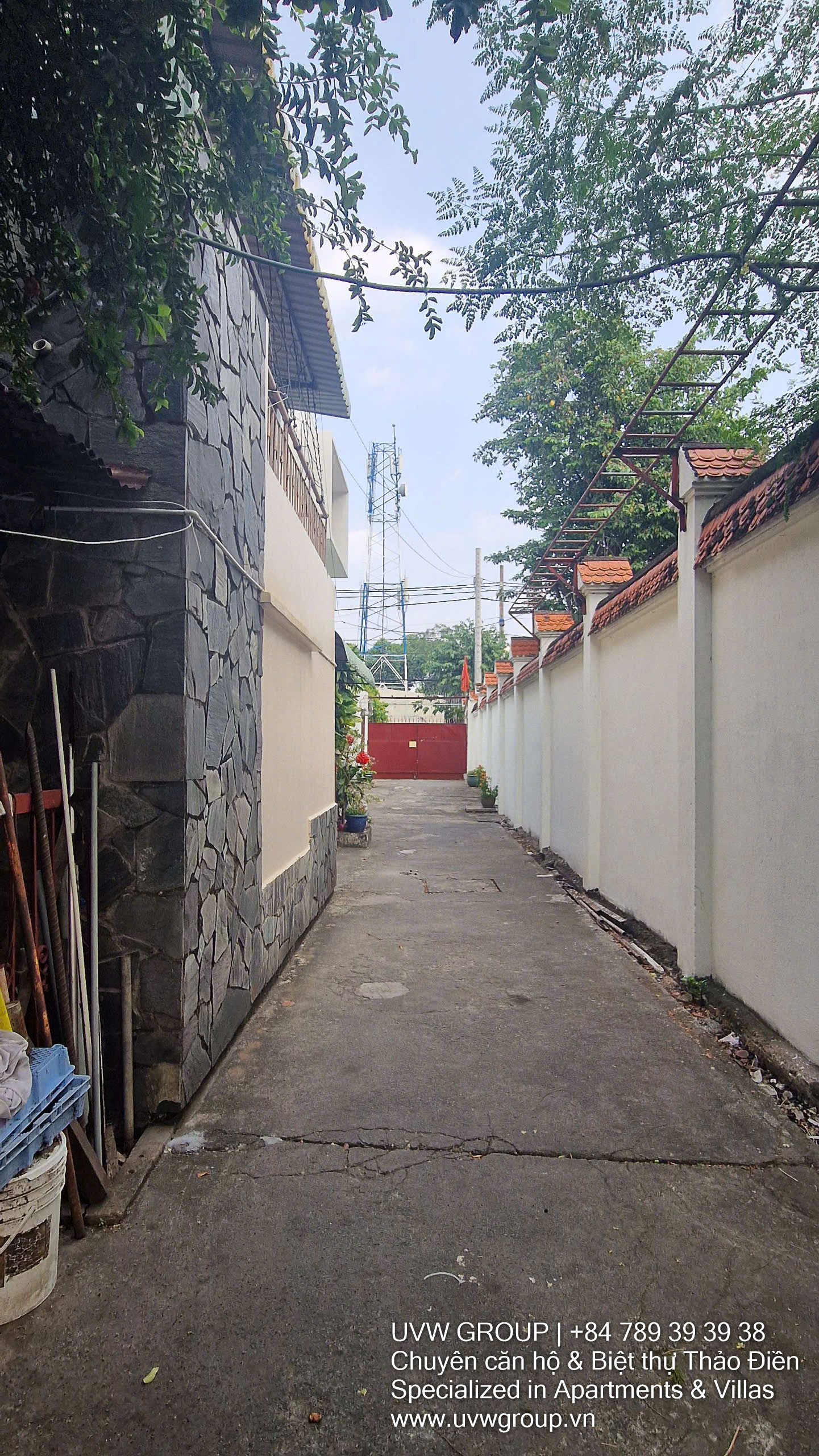Frontage property for sale on Cong Ly Street, Thu Duc City