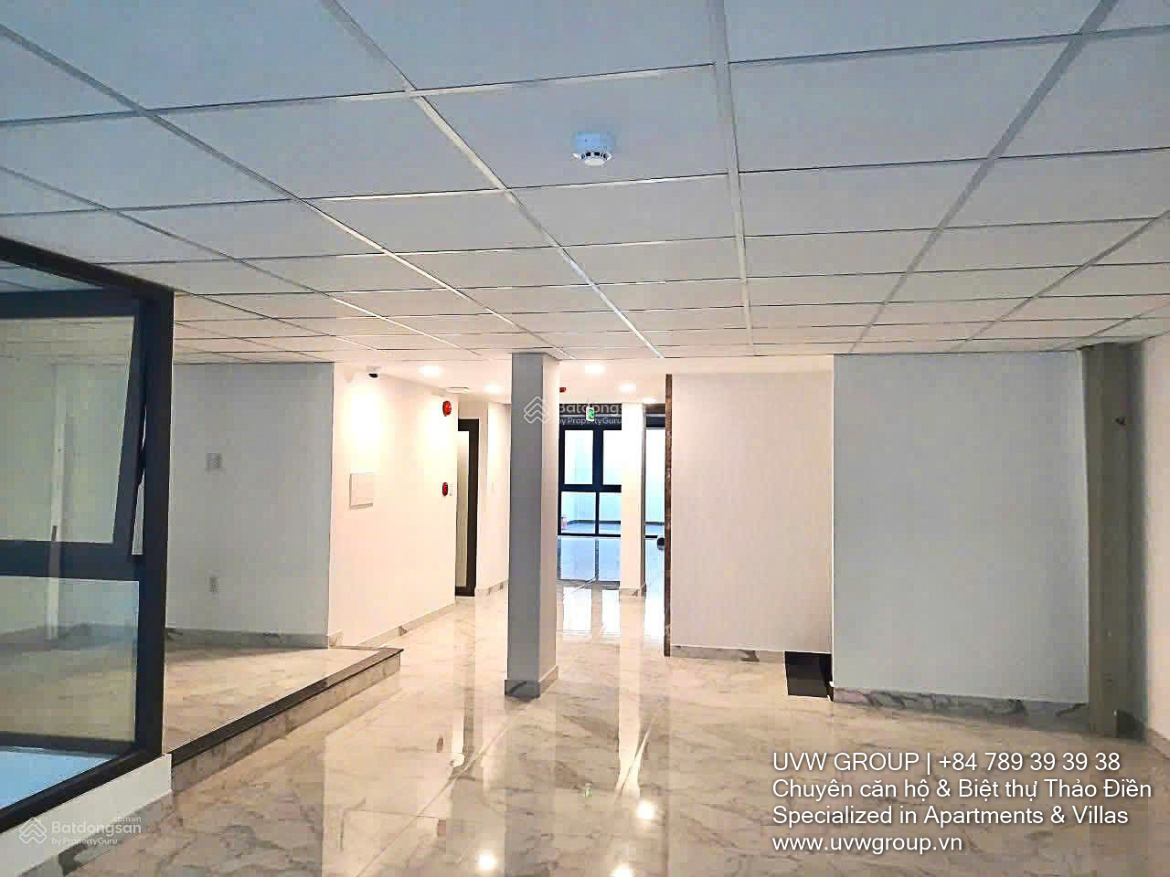 Office building for sale in An Phu District 2 – 6 floors, basement, glass facade, 1,100m² usable space, income $5,000/month