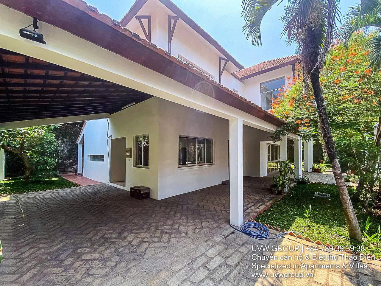 Unfurnished 4-bedroom villa with pool and garden in Binh An, near Tran Nao