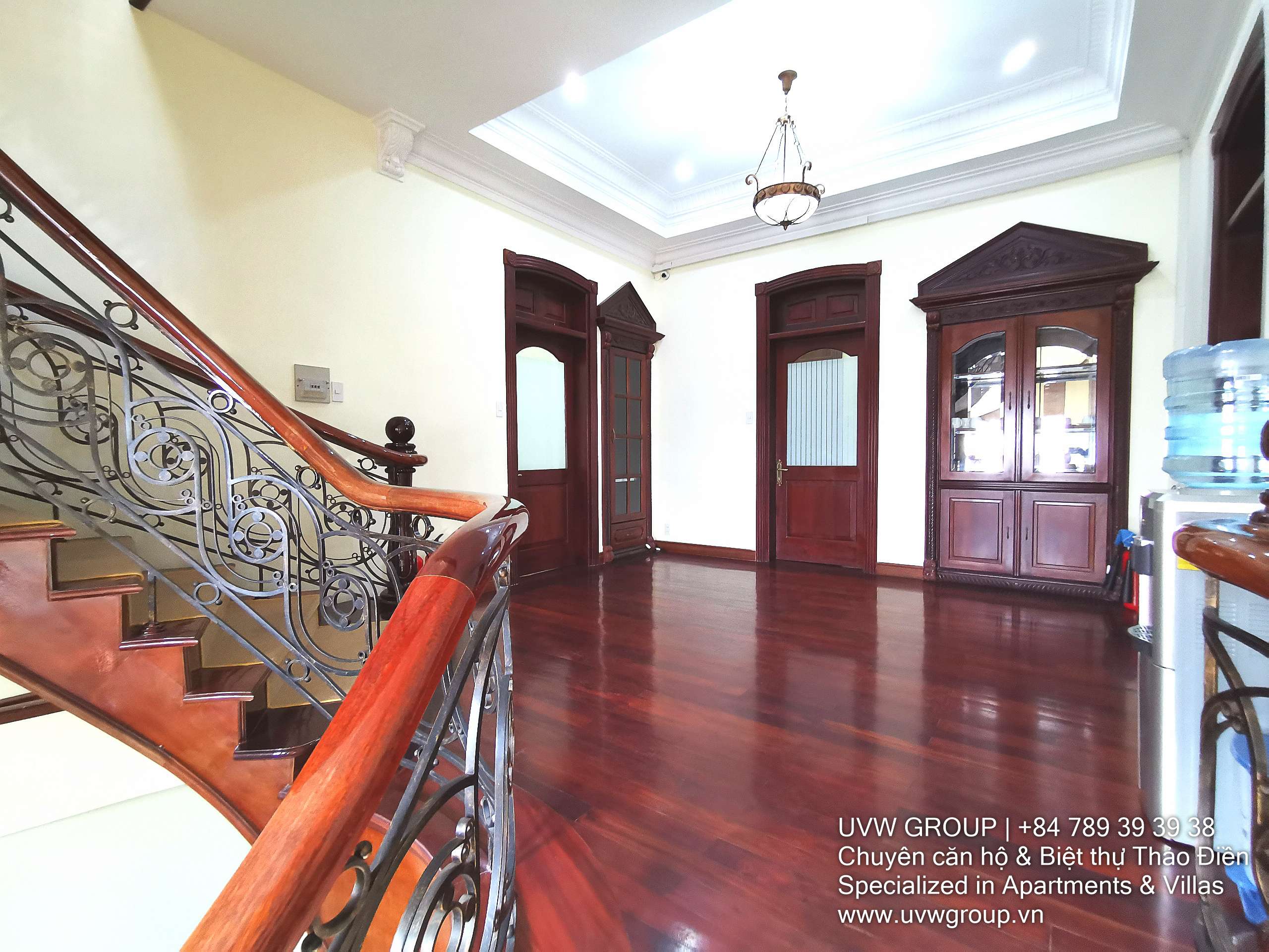Large 5-bedroom house with 1,200m² usable area for rent in HCMC