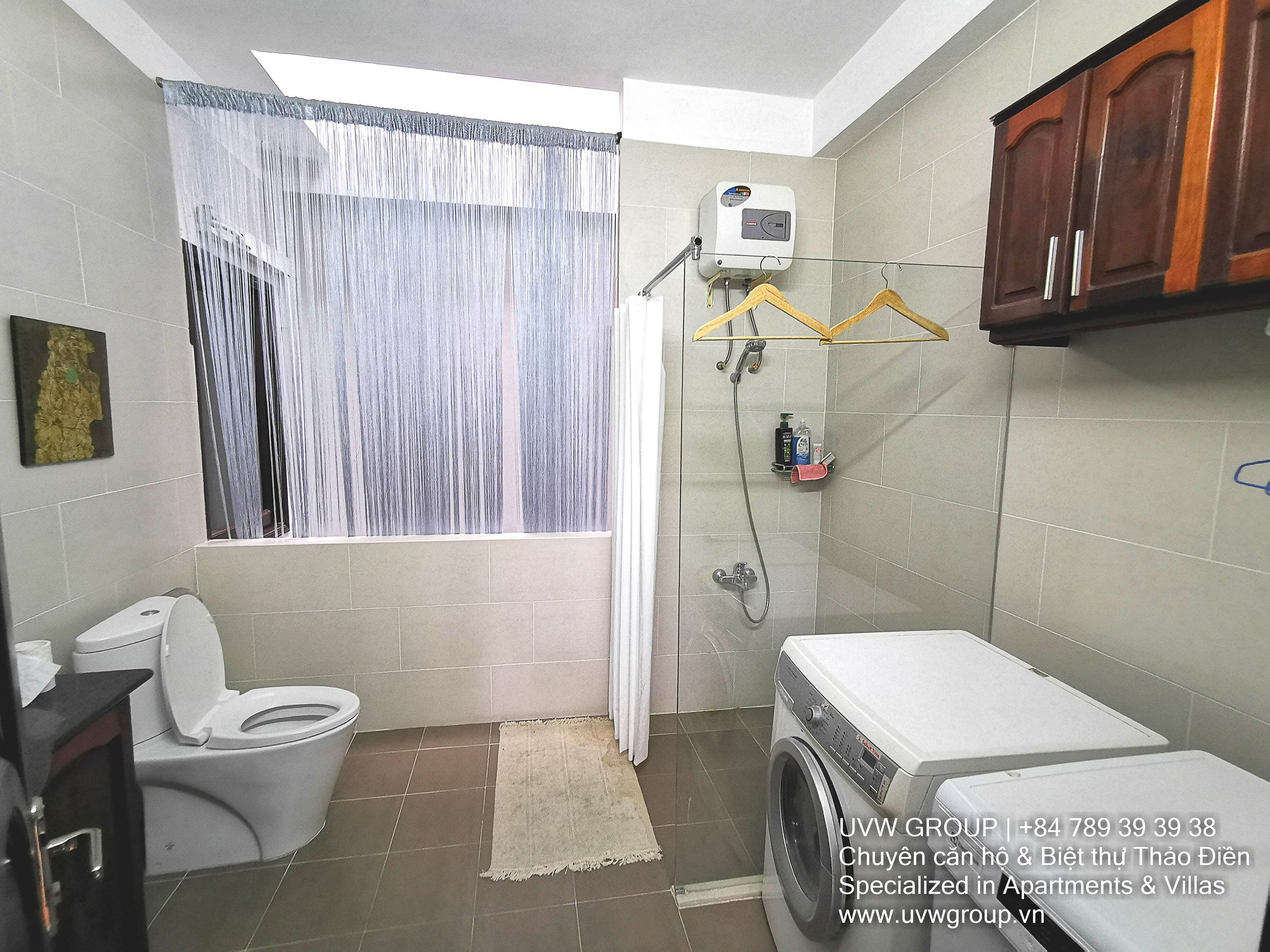 4-bedroom basic furnished villa for rent in Thao Dien, 110m²