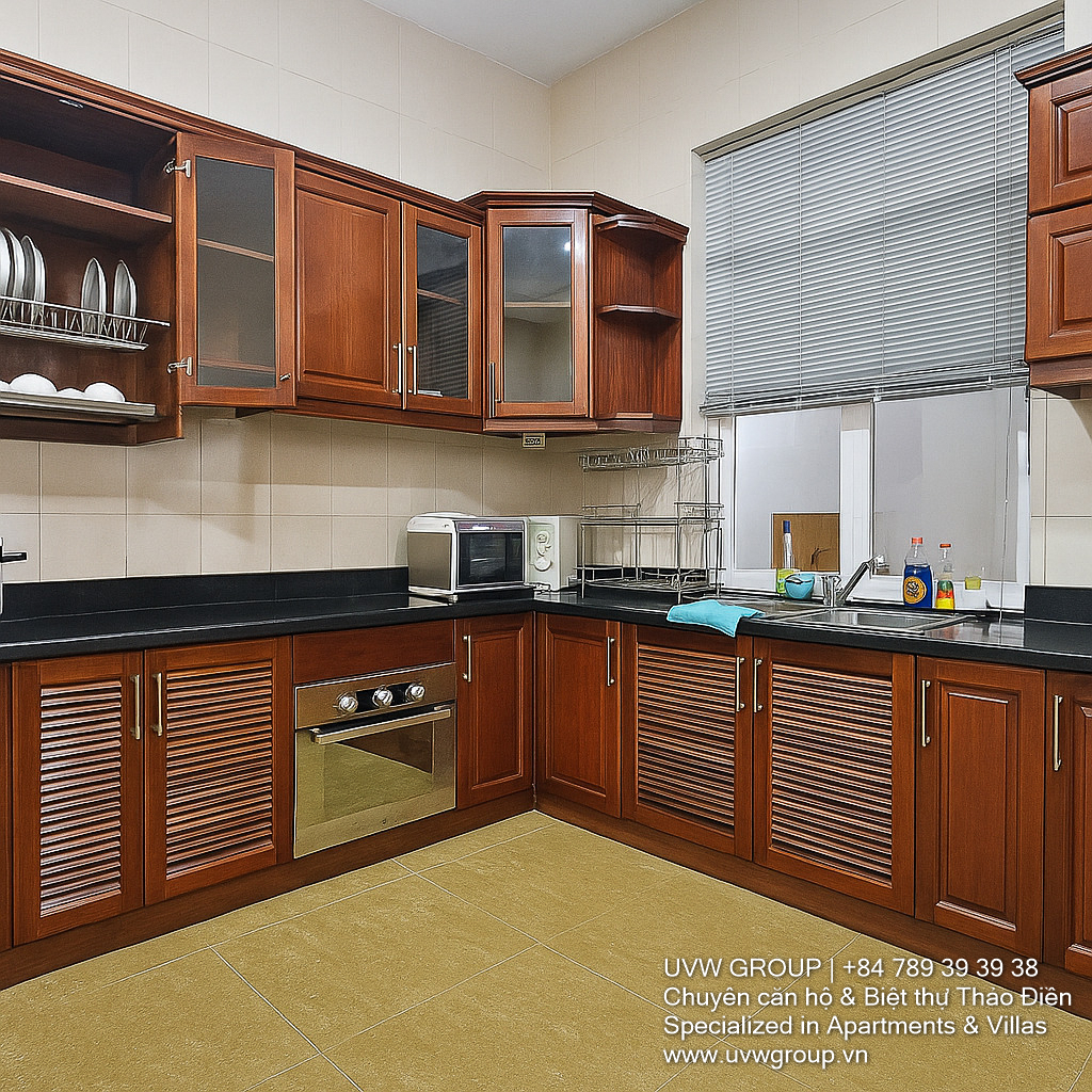 Fully furnished 5-bedroom pool villa for short-term rent in Thao Dien, District 2