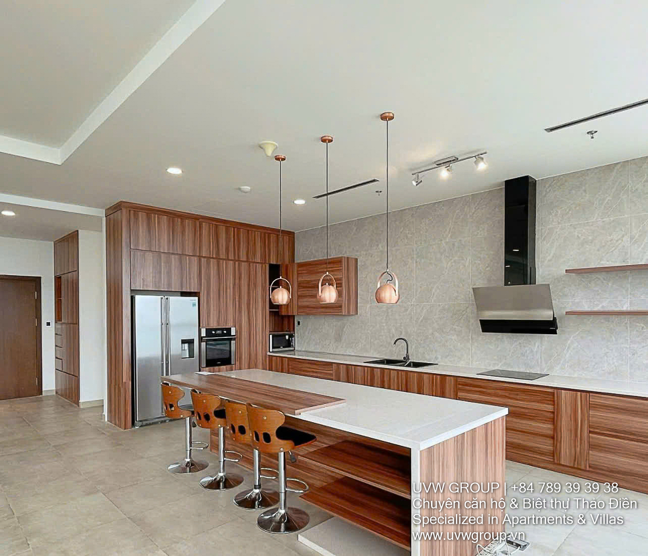 Corner penthouse for sale at Thao Dien Pearl, District 2 – 500m²