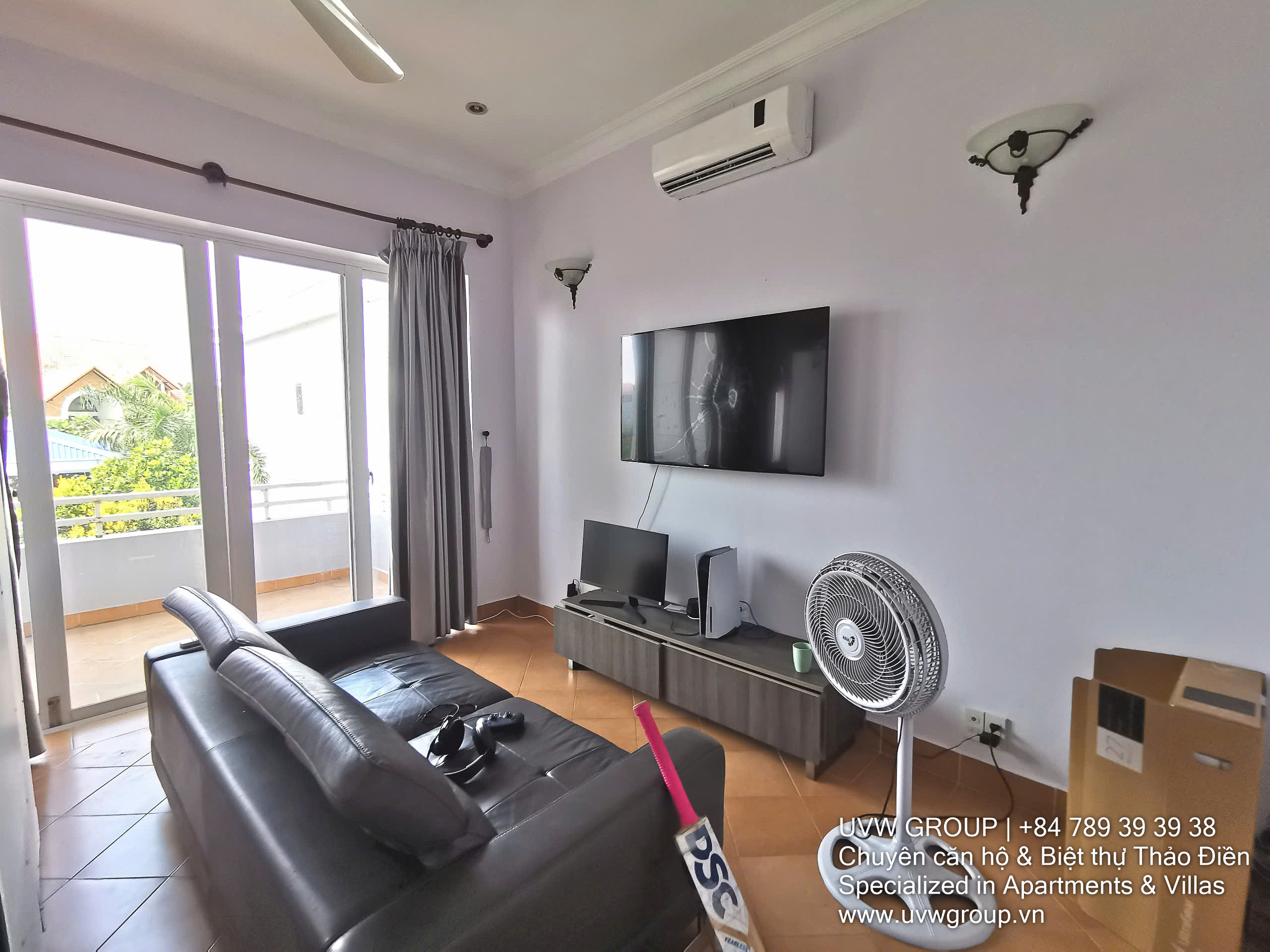 Biệt thự 5 phòng ngủ chưa nội thất cho thuê tại Thảo Điền | 350m² | View hồ bơi và sông | $3,900 6