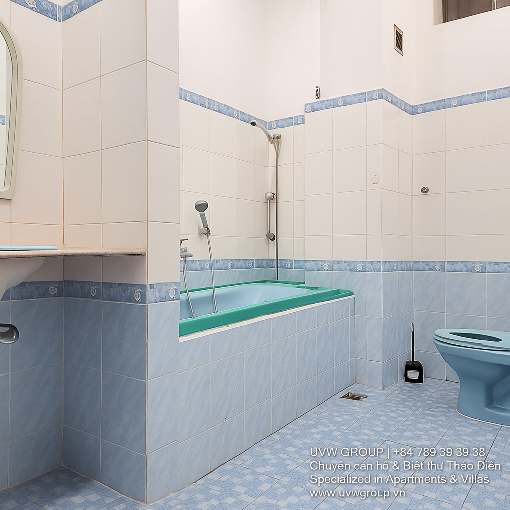 House for sale on Le Quang Dinh Street, Go Vap – 138m², 3 floors, ideal for business