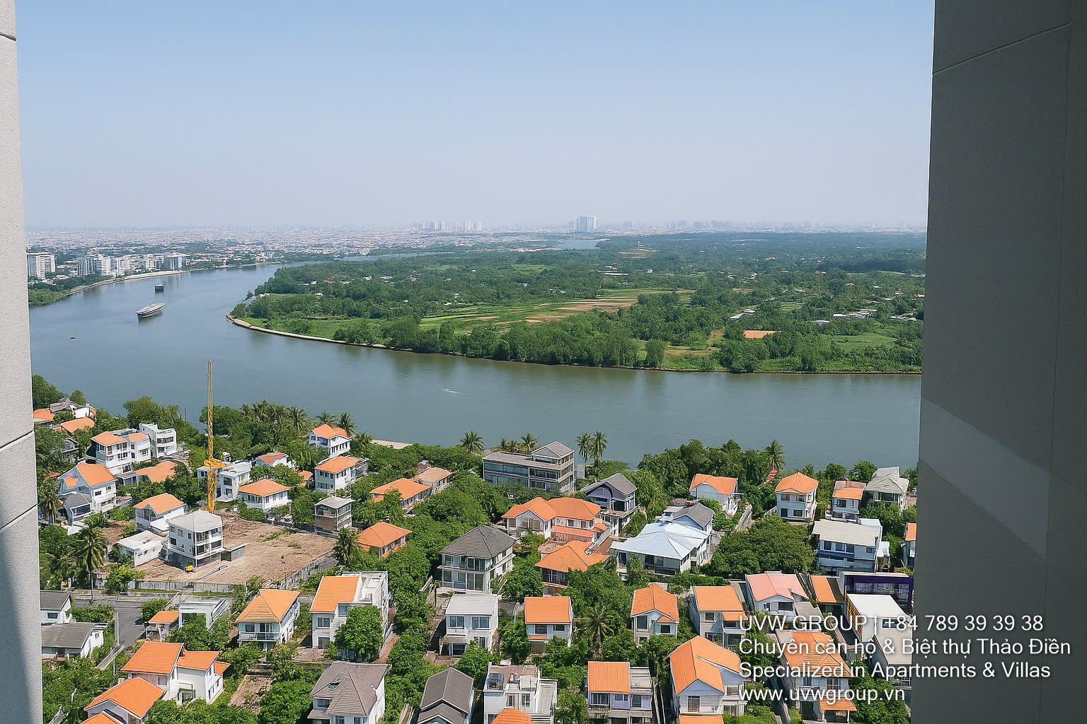 Corner apartment at Masteri Thao Dien for rent with river view, 2 bedrooms