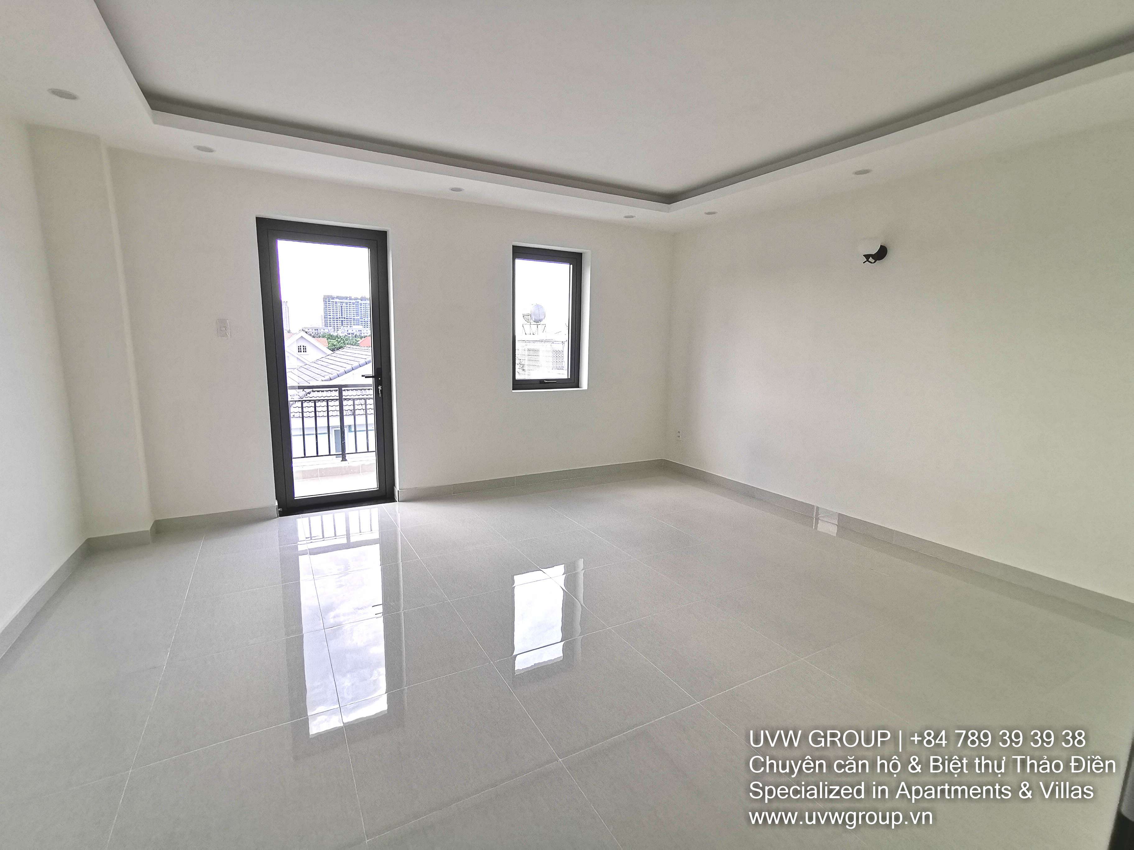 Spacious 4-bedroom house with rooftop for rent in Thao Dien, 100m², unfurnished