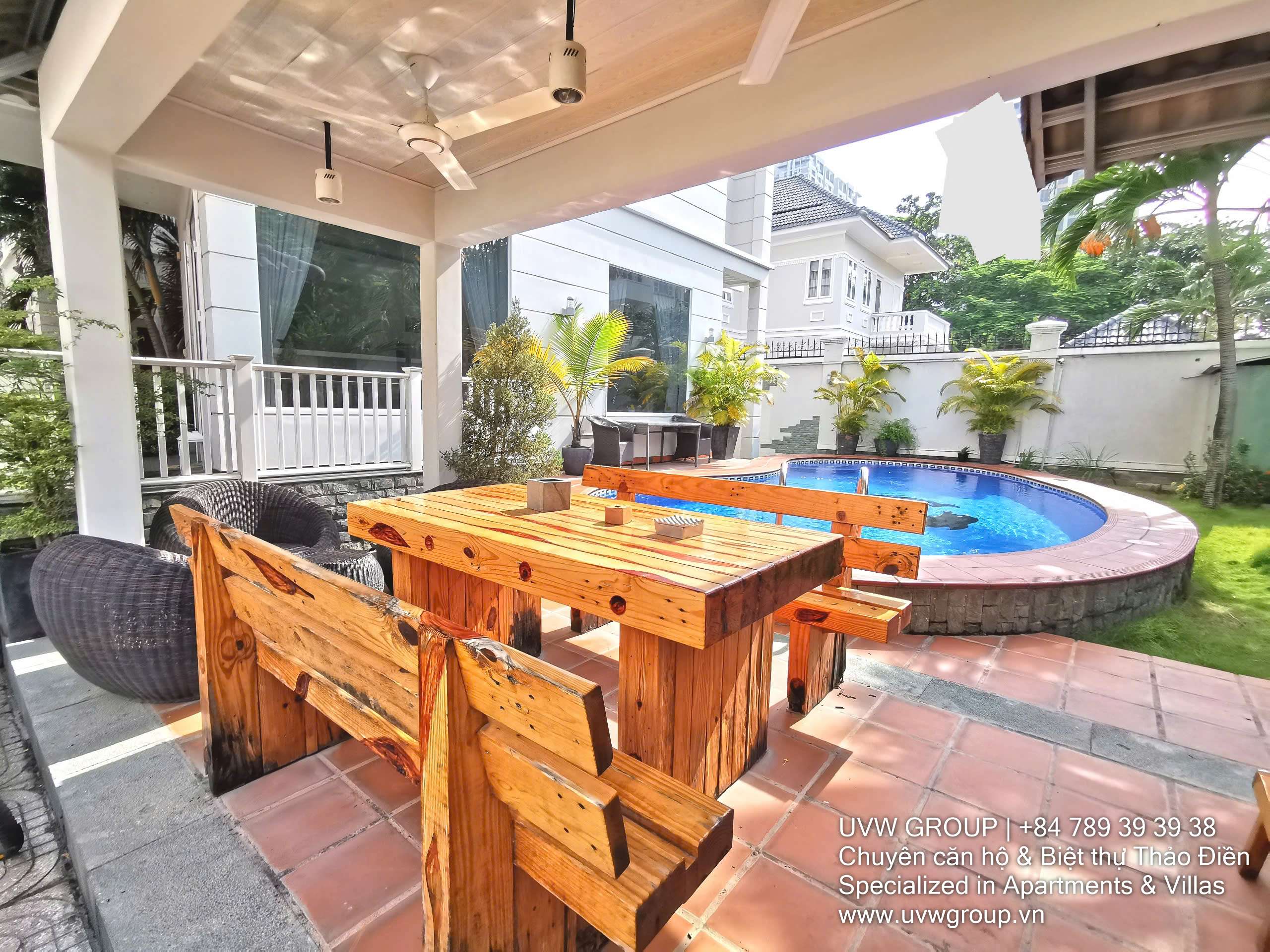Fully furnished 5-bedroom luxury villa for rent in Thao Dien with 450m² area
