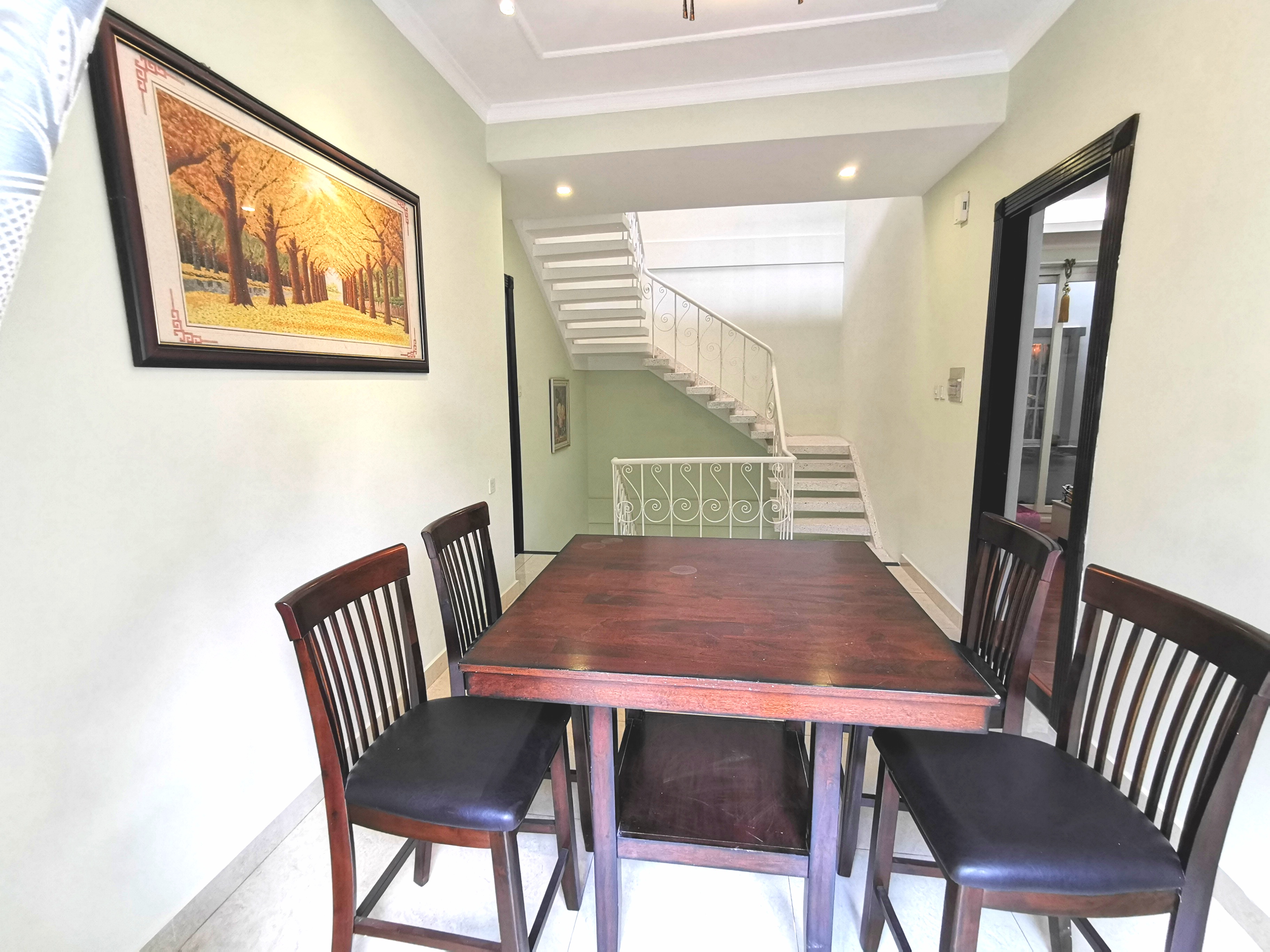 Luxury furnished 3-bedroom house for rent in Thao Dien, 88m²