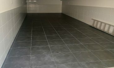 Exterior view of the spacious 6-bedroom house for rent on Street 7, An Phu Ward, Thu Duc City, featuring a rooftop terrace.