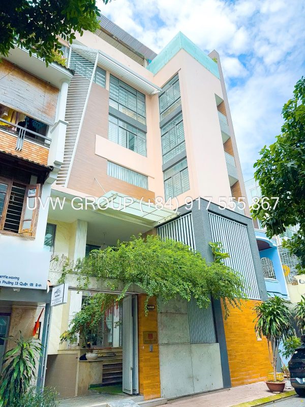 Beautiful and modern house in Le Van Huan – Tan binh District.