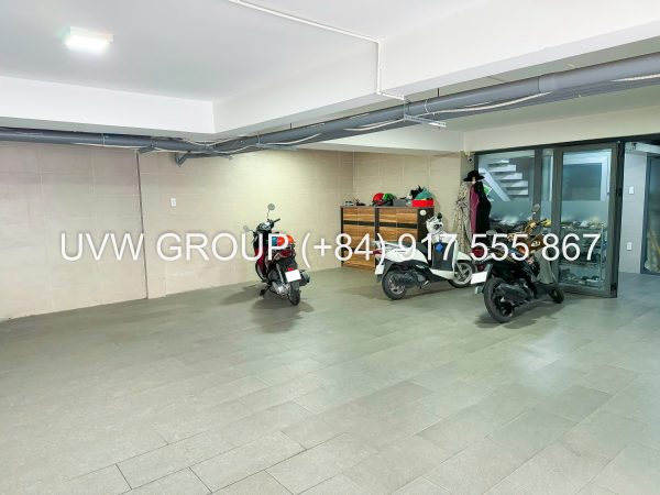 Beautiful and modern house in Le Van Huan – Tan binh District.