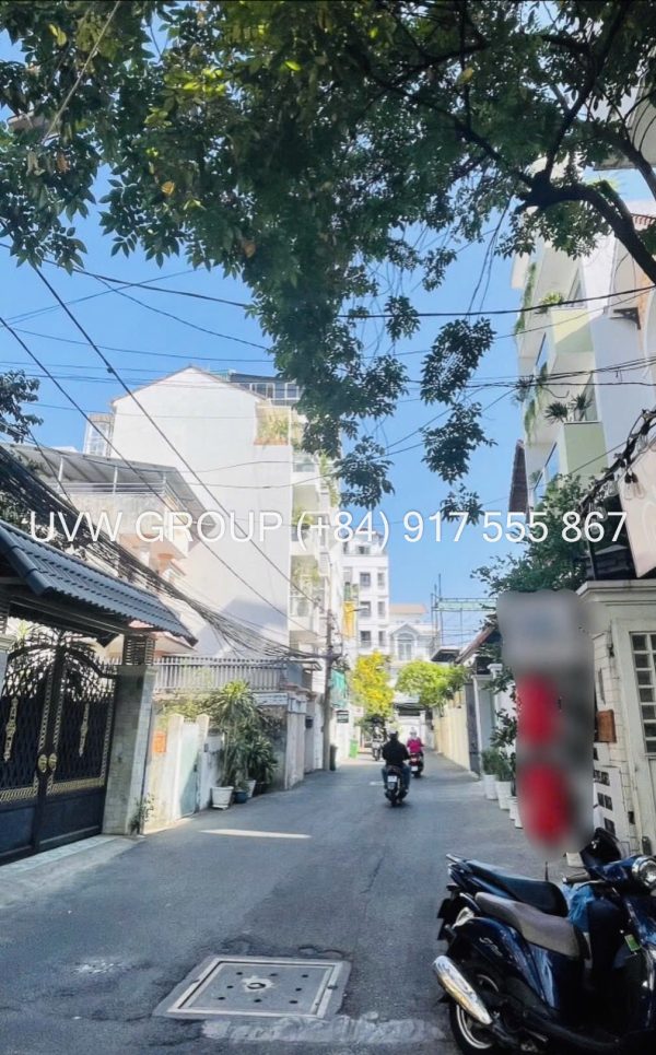 Beautiful house for sale in Thao Dien District 2