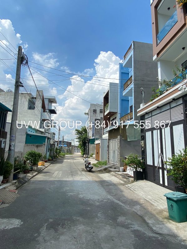 Beautiful residential land in Phu Huu Ward District 9