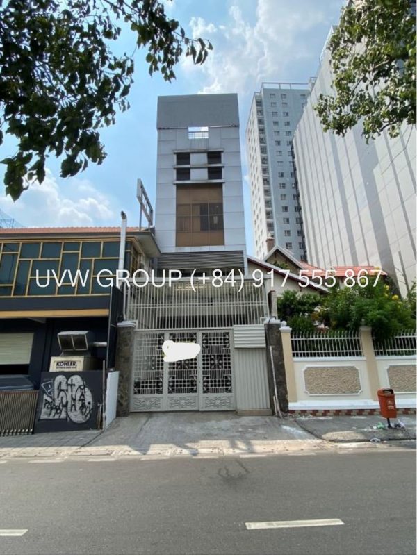 Building for sale on Vo Van Kiet Street, District 1 – HCMC.
