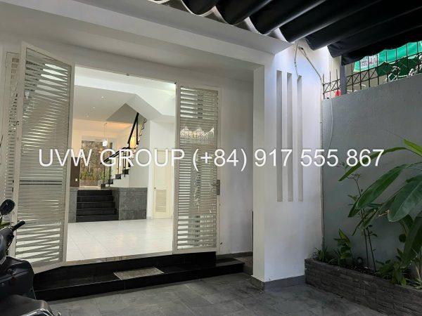 Capacious house for sale in Thao Dien District 2