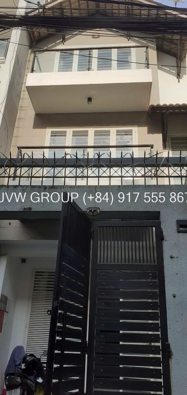Capacious house for sale in Thao Dien District 2