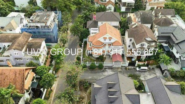 Corner villa with 2 main street frontages Thao Dien – Thu Duc City