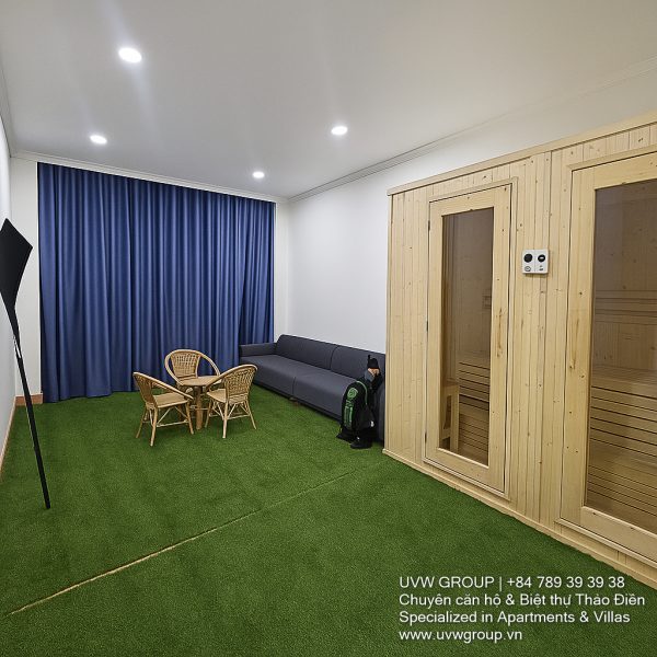 5-bedroom villa for rent in District 7 with private pool, BBQ, karaoke and luxury services