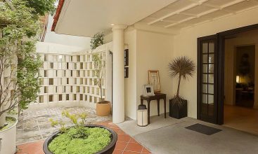Garden villa with spacious front yard for lease on Xuan Thuy Street, Thao Dien, District 2.