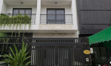 Spacious house for rent in An Phu, District 2 with basement, 3 floors, car access – ideal for office, spa, or showroom