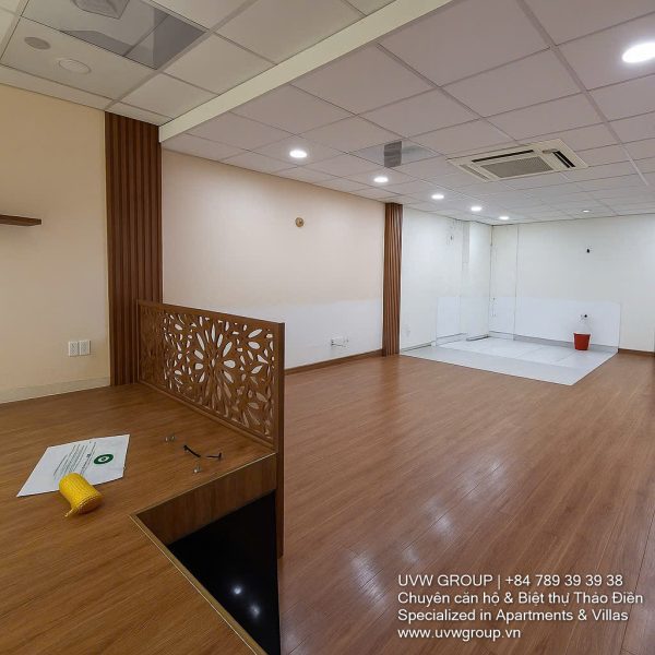 Spacious house for rent in An Phu, District 2 with basement, 3 floors, car access – ideal for office, spa, or showroom