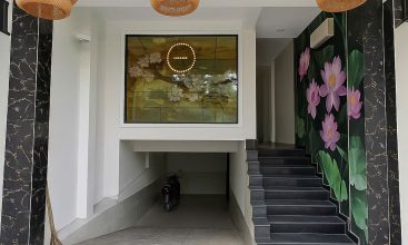 Spacious house for rent in An Phu, District 2 with basement, 3 floors, car access – ideal for office, spa, or showroom