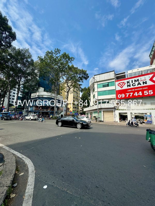 House for sale on Nguyen Thi Minh Khai – District 3